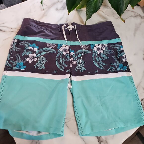 Goodfellow & Co. Hibiscus Print Men's Swim Trunks size 40 - Picture 1 of 16